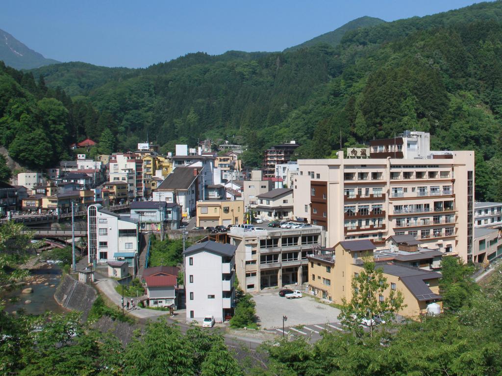 土湯温泉 やすらぎの宿 向瀧旅館 후쿠시마 외부 사진